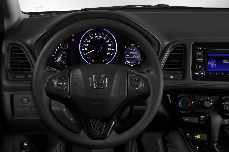 Торпедо Honda HR-V 2020 года  (LA) (фото 28 из 40)
